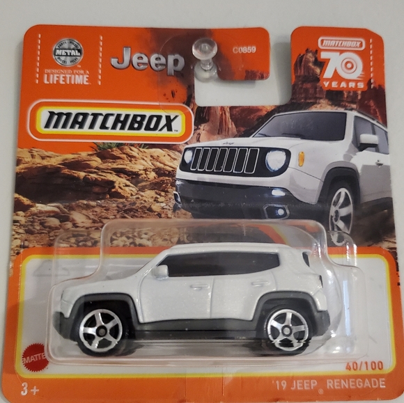 Matchbox Other - 2019 Jeep Renegade Matchbox Car Diecast Metallic White Pearl Shortcard